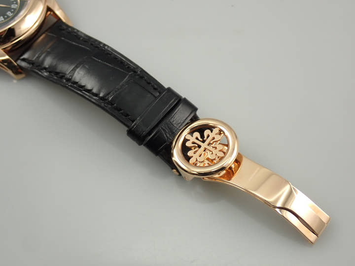 パテックフィリップ アニュアルカレンダー Ref.5205R-010 ローズゴールド ブラック文字盤