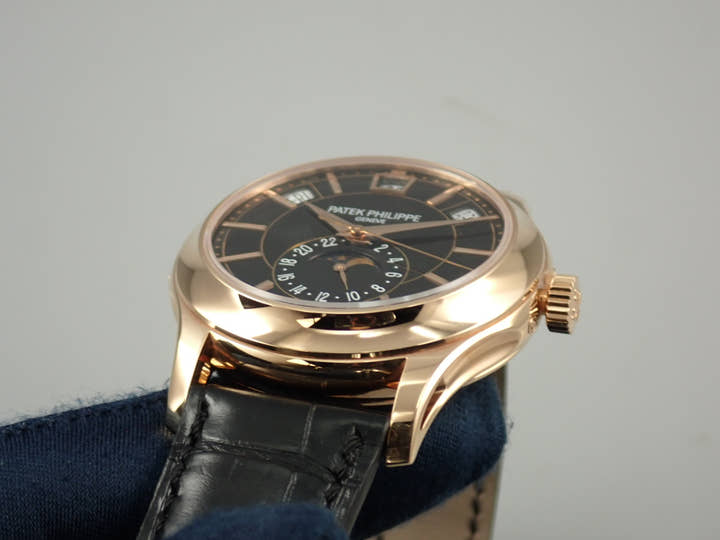 パテックフィリップ アニュアルカレンダー Ref.5205R-010 ローズゴールド ブラック文字盤