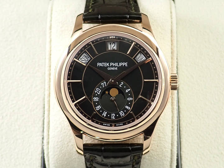 パテックフィリップ アニュアルカレンダー Ref.5205R-011 ローズゴールド オリーブグリーン文字盤
