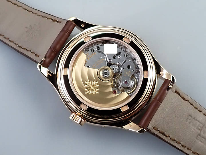 パテックフィリップ アニュアルカレンダー ムーンフェイズ Ref.5146R-001 ローズゴールド アイボリー文字盤