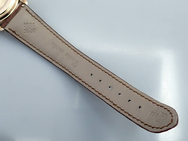 パテックフィリップ アニュアルカレンダー ムーンフェイズ Ref.5146R-001 ローズゴールド アイボリー文字盤