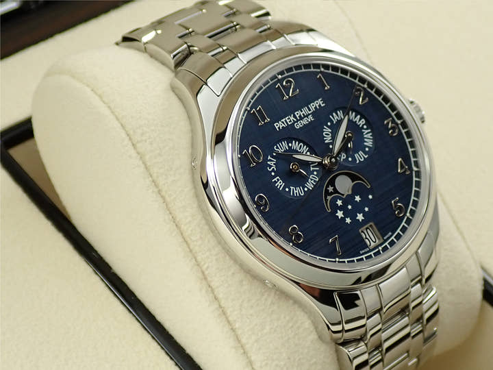 パテックフィリップ アニュアルカレンダー ムーンフェイズ Ref.4947/1A-001 ステンレススチール ブルー文字盤