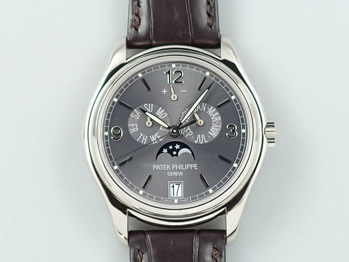 ブランパン アニュアルカレンダー ムーンフェイズ Ref.5200-0153-B52A グリーン文字盤 美中古 3S9UCYR5