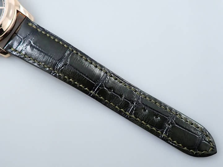 パテックフィリップ アニュアルカレンダー Ref.5205R-011 ローズゴールド オリーブグリーン文字盤