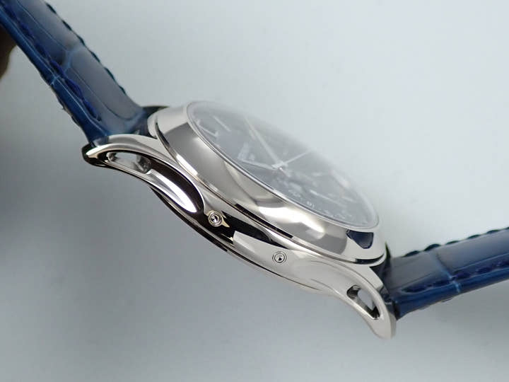 Patek Philippe Annual Calendar Ref. 5205G-013 White Gold Blue-Black Gradated Dial