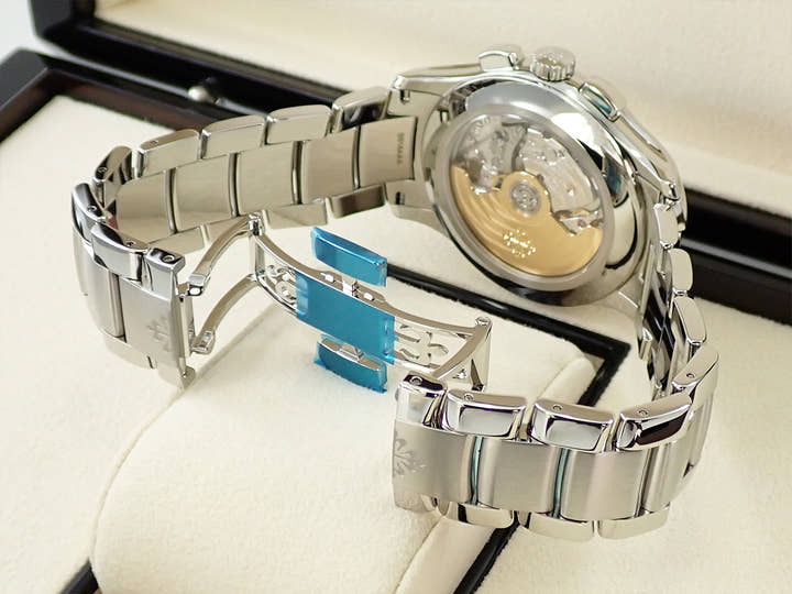 パテックフィリップ アニュアルカレンダー クロノグラフ Ref.5905/1A-001 ステンレススチール オリーブグリーン ソレイユ文字盤