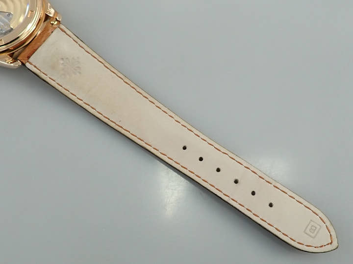 パテックフィリップ アニュアルカレンダー ムーンフェイズ Ref.5146R-001 ローズゴールド アイボリー文字盤