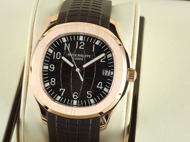 Patek Philippe Aquanaut Ref. 5167R-001 Chocolate Brown Dial Pre-owned aqua-note-9