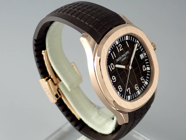 Patek Philippe Aquanaut Ref. 5167R-001 Chocolate Brown Dial Pre-owned aqua-note-9