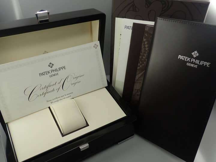 パテックフィリップ アクアノート Ref.5167R-001 ローズゴールド ブラウン文字盤