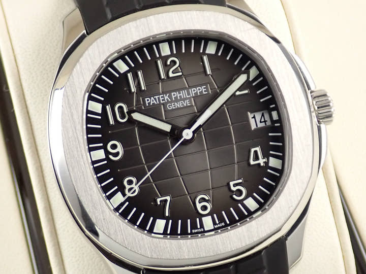パテックフィリップ アクアノート エクストララージ Ref.5167/1A-001 ステンレススチール ブラック文字盤