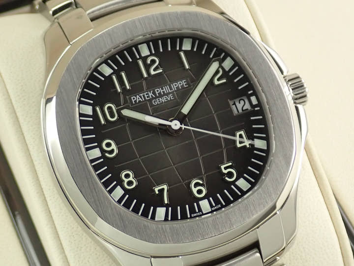 パテックフィリップ アクアノート エクストララージ Ref.5167/1A-001 ステンレススチール ブラック文字盤