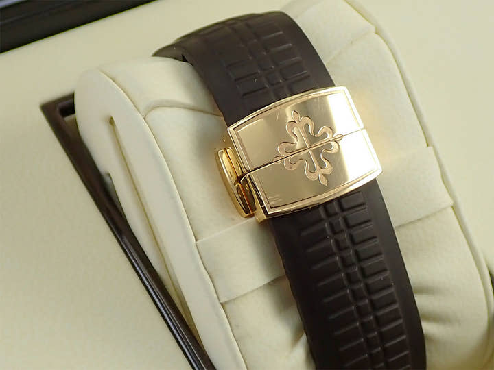 パテックフィリップ アクアノート Ref.5167R-001 ローズゴールド ブラウン文字盤