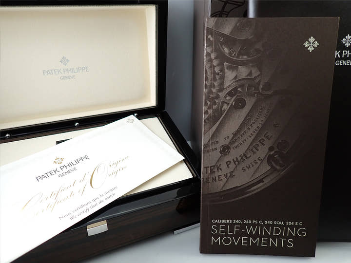 パテックフィリップ アクアノート エクストララージ Ref.5167/300G-010 ホワイトゴールド ブラック文字盤