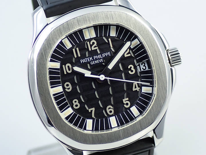 パテックフィリップ アクアノート ラージ Ref.5065A-001 ステンレススチール ブラック文字盤