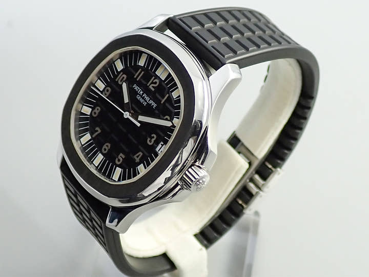 パテックフィリップ アクアノート ラージ Ref.5065A-001 ステンレススチール ブラック文字盤