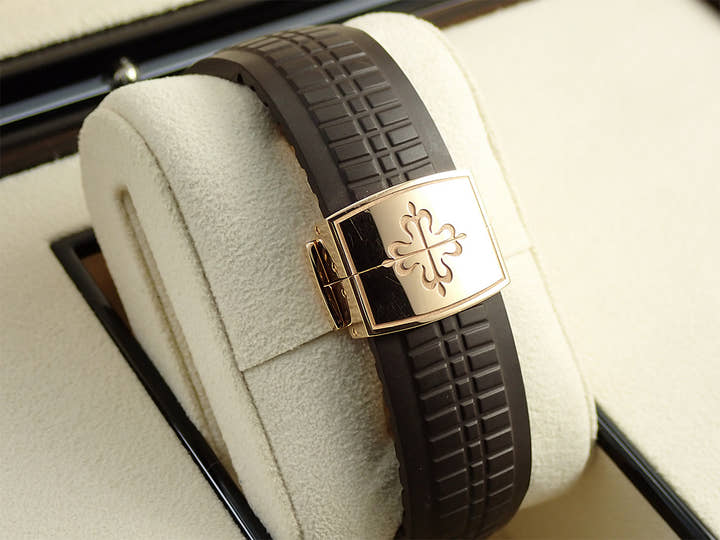 パテックフィリップ アクアノート Ref.5164R-001 ローズゴールド ブラウン エンボス文字盤