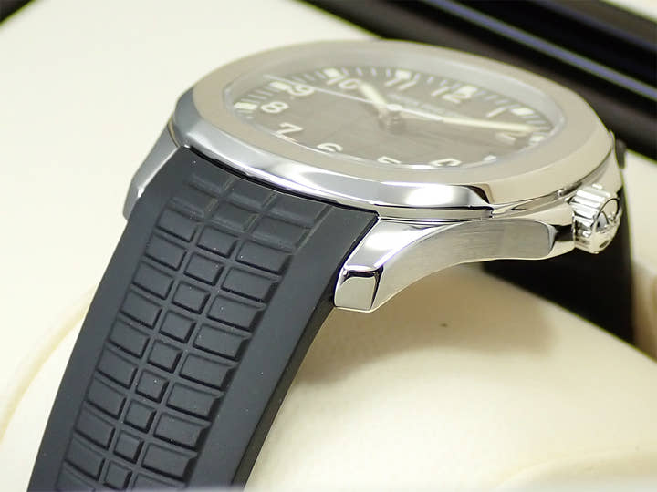 パテックフィリップ アクアノート Ref.5167A-001 ステンレススチール ブラック文字盤