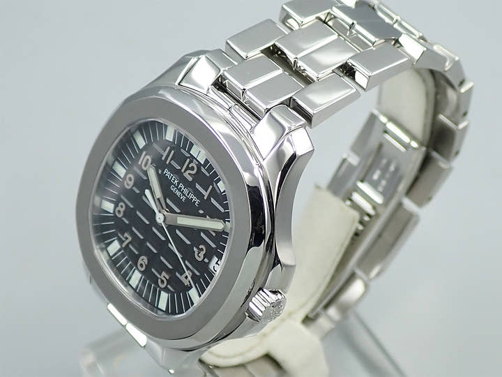 パテックフィリップ アクアノート Ref.5065/1A-010 ステンレススチール ブラック文字盤