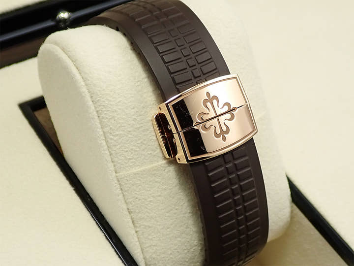 パテックフィリップ アクアノート Ref.5164R-001 ローズゴールド ブラウン エンボス文字盤