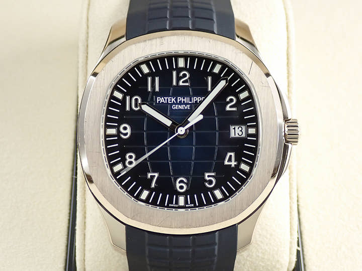 パテックフィリップ アクアノート Ref.5168G-001 ホワイトゴールド ミッドナイトブルー文字盤