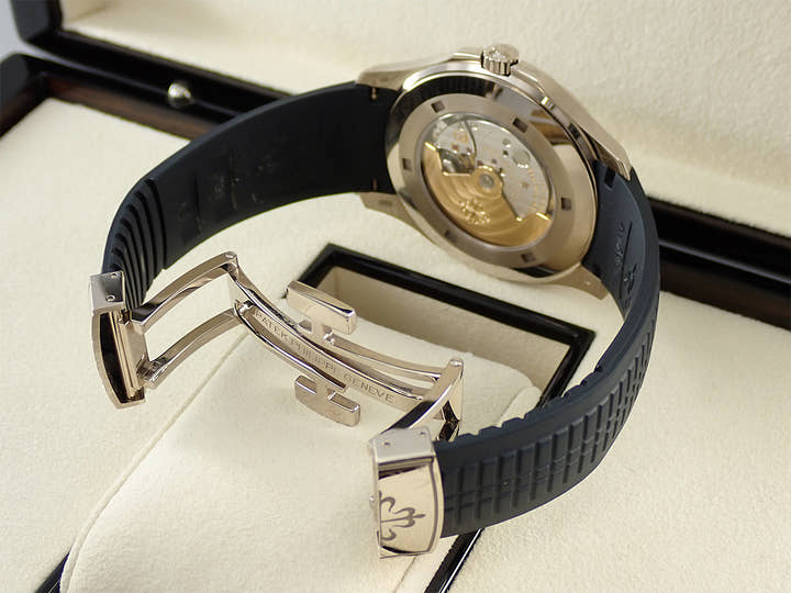 パテックフィリップ アクアノート Ref.5168G-001 ホワイトゴールド ミッドナイトブルー文字盤