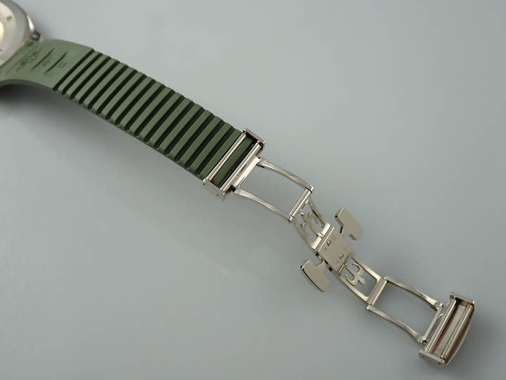 パテックフィリップ アクアノート Ref.5168G-010 ホワイトゴールド カーキグリーン文字盤