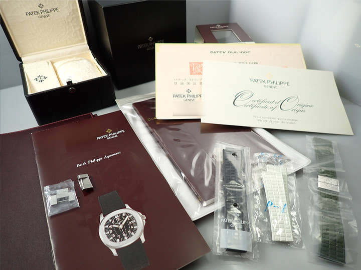 Patek Philippe Aquanaut <Warranty, Box, etc.>