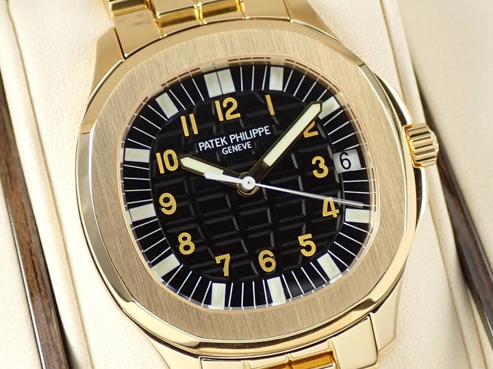 パテックフィリップ アクアノート Ref.5065J-001 イエローゴールド ブラック文字盤
