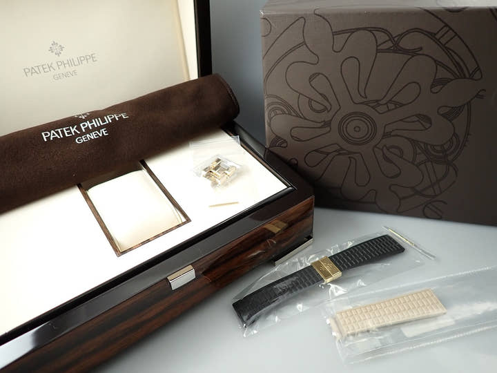 パテックフィリップ アクアノート Ref.5065J-001 イエローゴールド ブラック文字盤