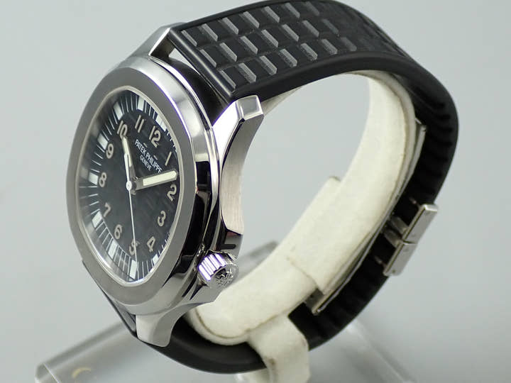 パテックフィリップ アクアノート ラージ Ref.5065A-001 ステンレススチール ブラック文字盤