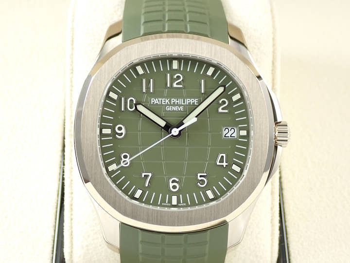 パテックフィリップ アクアノート Ref.5168G-010 ホワイトゴールド カーキグリーン文字盤