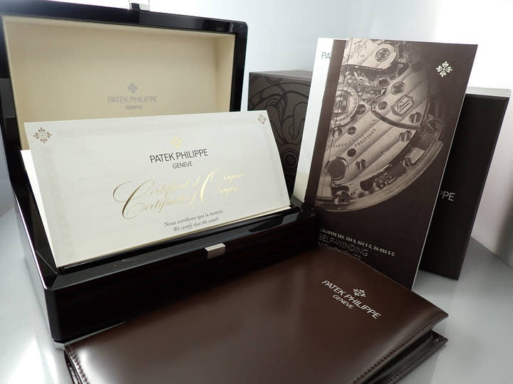 パテックフィリップ アクアノート Ref.5168G-001 ホワイトゴールド ミッドナイトブルー文字盤