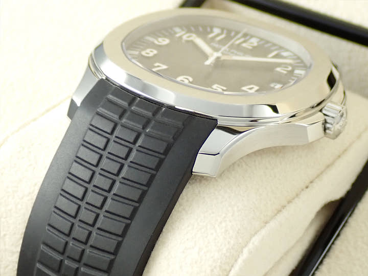 パテックフィリップ アクアノート Ref.5167A-001 ステンレススチール ブラック文字盤