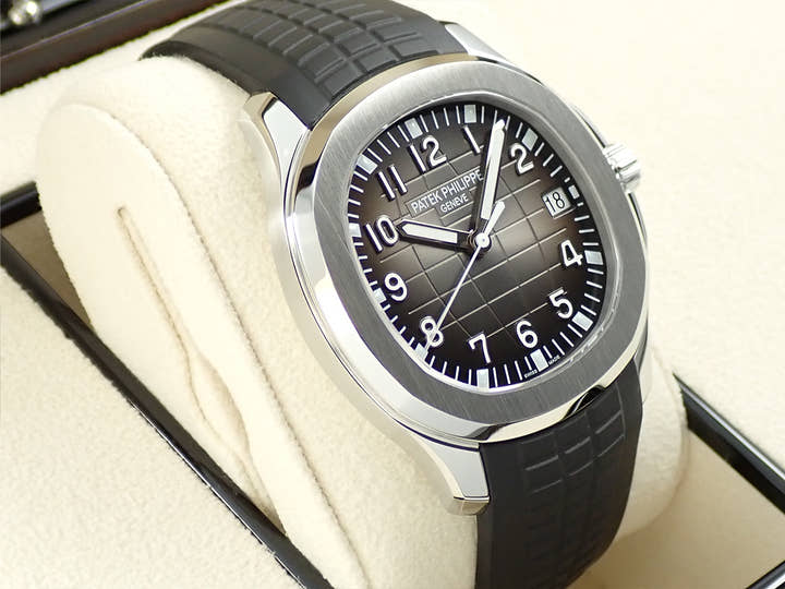 パテックフィリップ アクアノート Ref.5167A-001 ステンレススチール ブラック文字盤