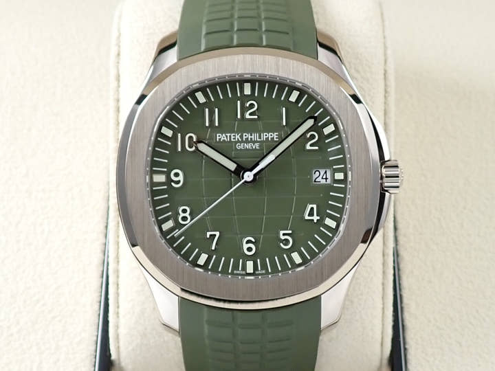 パテックフィリップ アクアノート Ref.5168G-010 ホワイトゴールド カーキグリーン文字盤