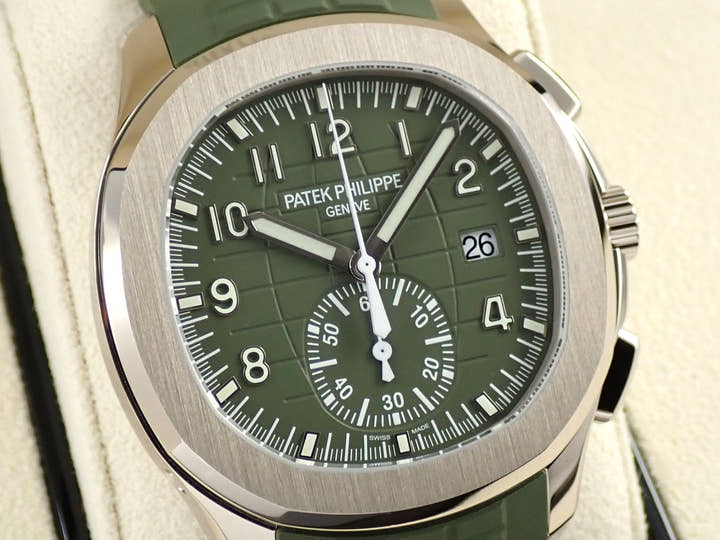 パテックフィリップ アクアノート Ref.5968G-010 ホワイトゴールド カーキグリーン文字盤