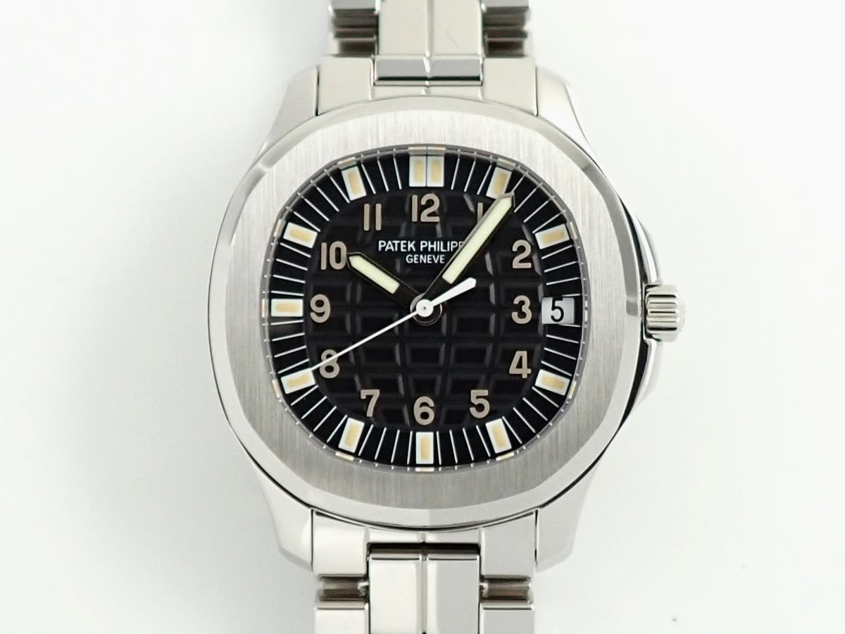 パテックフィリップ アクアノート Ref.5065/1A-010 ステンレススチール ブラック文字盤