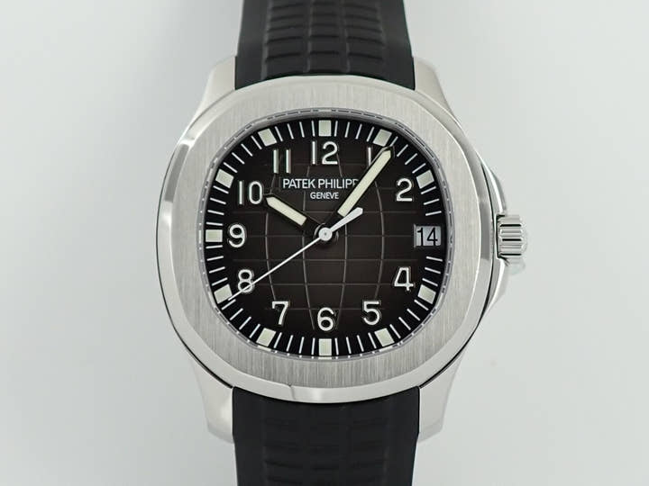 パテックフィリップ アクアノート ラージ Ref.5165A-001 ステンレススチール ブラック文字盤