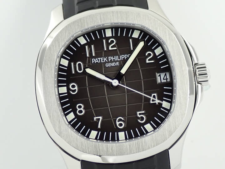 パテックフィリップ アクアノート ラージ Ref.5165A-001 ステンレススチール ブラック文字盤