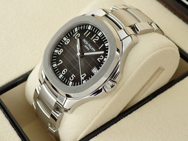 パテックフィリップ アクアノート エクストララージ Ref.5167/1A-001 ステンレススチール ブラック文字盤