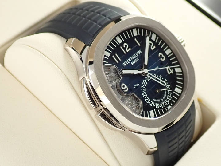パテックフィリップ アドバンストリサーチ アクアノート・トラベルタイム Ref.5650G-001 ホワイトゴールド ブルー文字盤