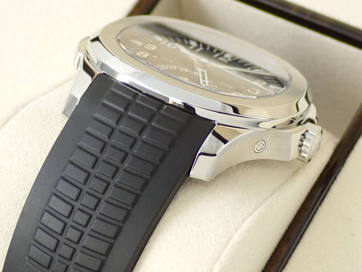 パテックフィリップ アクアノート トラベルタイム Ref.5164A-001 ステンレススチール ブラック文字盤