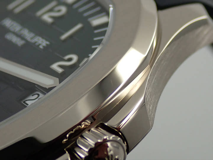 パテックフィリップ アクアノート Ref.5168G-001 ホワイトゴールド ミッドナイトブルー文字盤