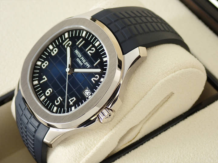 パテックフィリップ アクアノート Ref.5168G-001 ホワイトゴールド ミッドナイトブルー文字盤