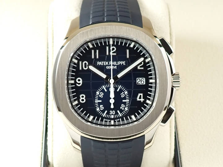パテックフィリップ アクアノート クロノグラフ Ref.5968G-001 ホワイトゴールド ミッドナイトブルー文字盤