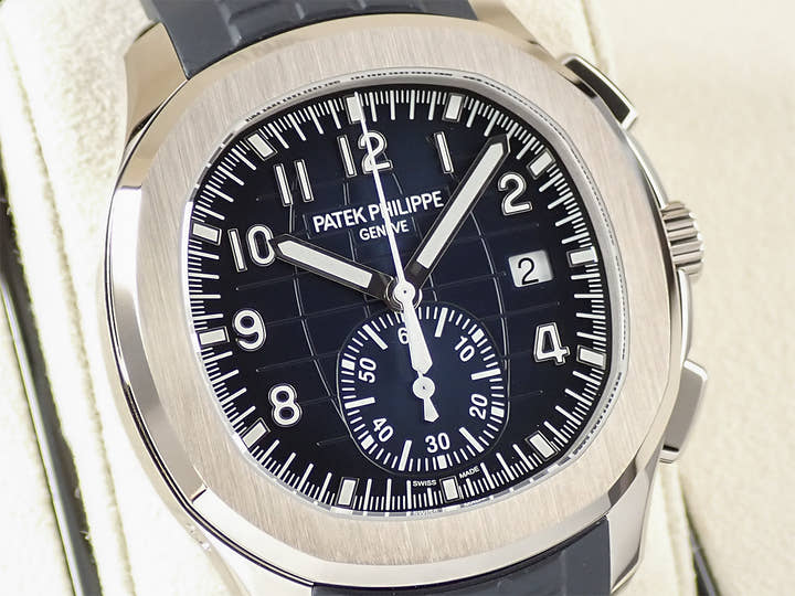 パテックフィリップ アクアノート クロノグラフ Ref.5968G-001 ホワイトゴールド ミッドナイトブルー文字盤