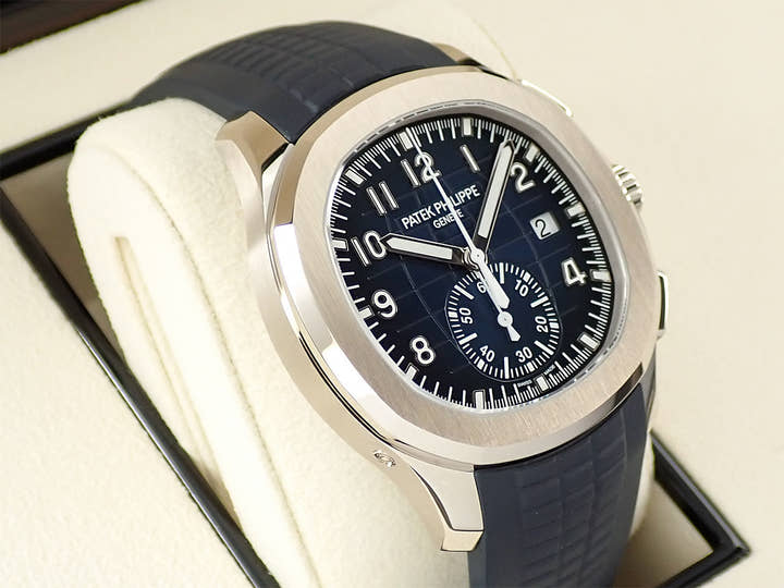 パテックフィリップ アクアノート クロノグラフ Ref.5968G-001 ホワイトゴールド ミッドナイトブルー文字盤