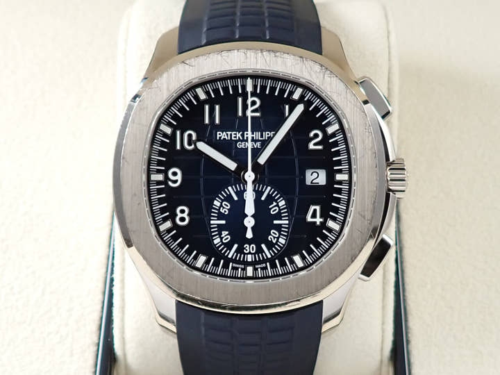 パテックフィリップ アクアノート クロノグラフ Ref.5968G-001 ホワイトゴールド ミッドナイトブルー文字盤