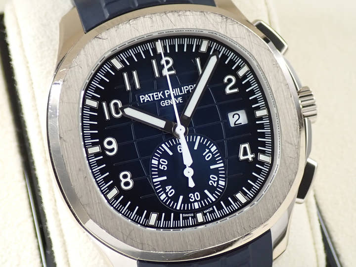 パテックフィリップ アクアノート クロノグラフ Ref.5968G-001 ホワイトゴールド ミッドナイトブルー文字盤